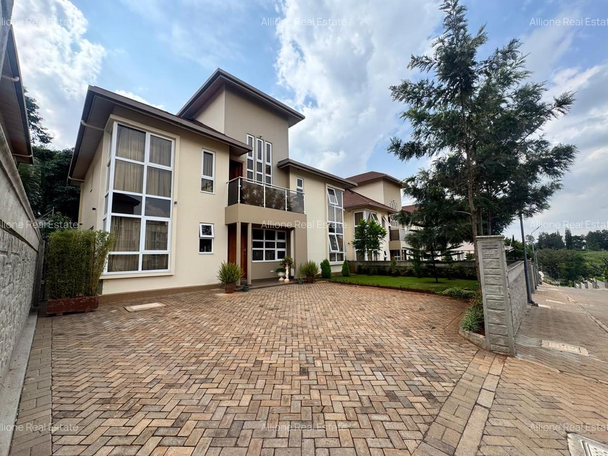 4 Bed Townhouse with Staff Quarters at Near Un Headquarters - 4
