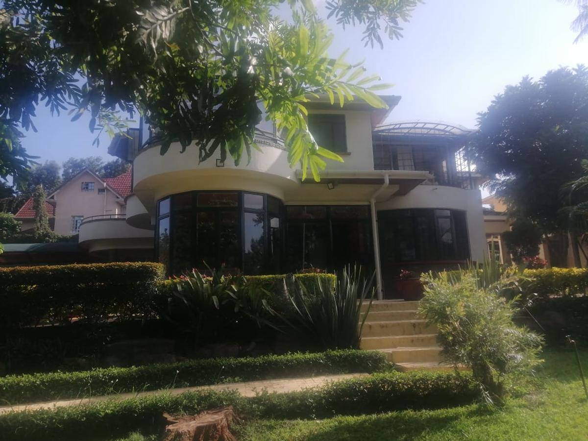 6 Bed House with En Suite in Karen - 1