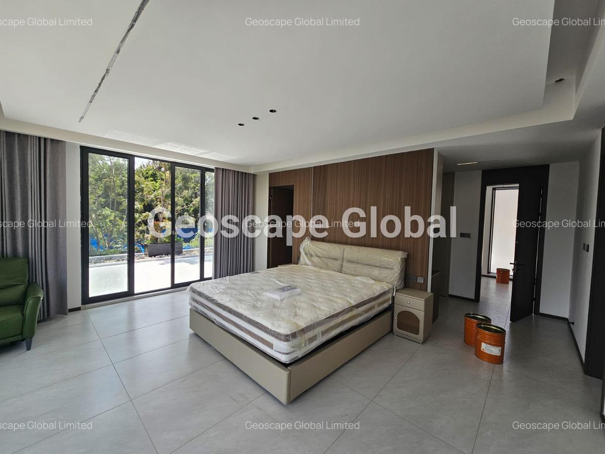 4 Bed Townhouse with En Suite in Lavington - 4