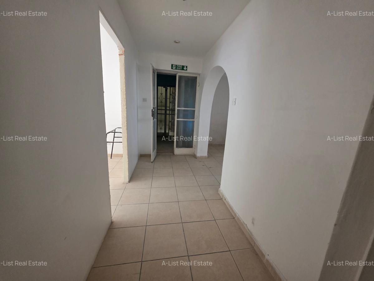 Office with Service Charge Included at Chania Avenue - 10