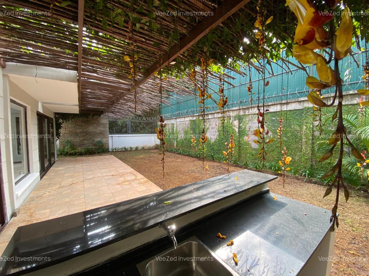 5 Bed Villa with En Suite at Peponi Road - 6