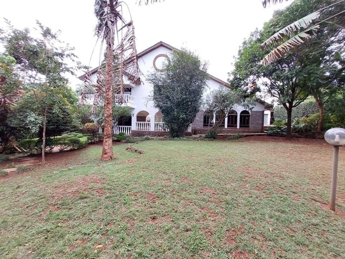 5 Bed House with En Suite at Runda - 1