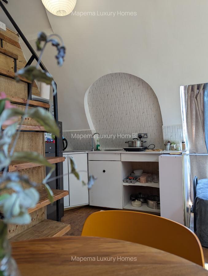1 Bed House with En Suite at Karen - 8