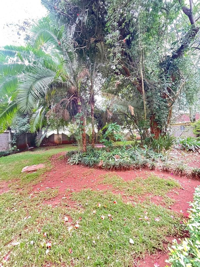 3 Bed Apartment with En Suite in Lavington - 18