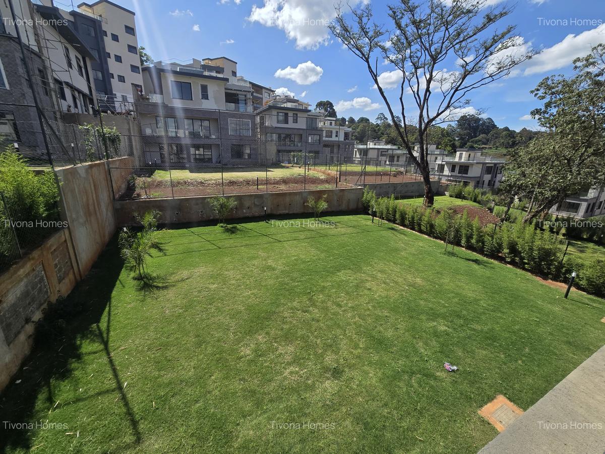 4 Bed Apartment with En Suite in Loresho - 4