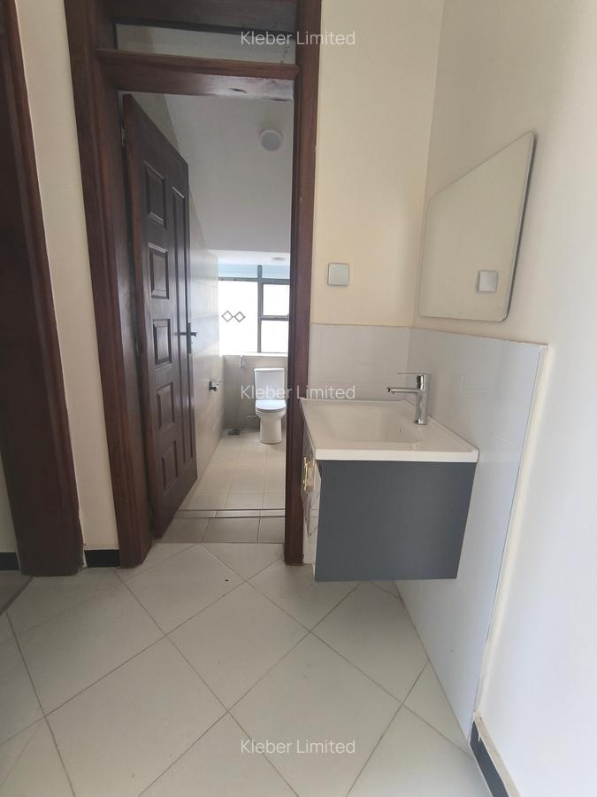 4 Bed House with En Suite in Syokimau - 5
