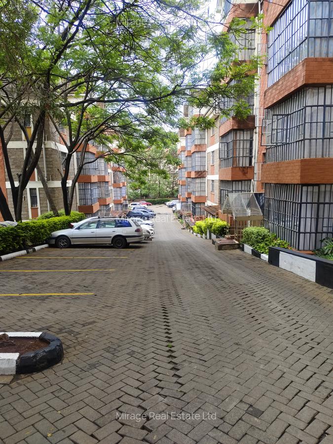 4 Bed Apartment with Borehole in Lavington - 16