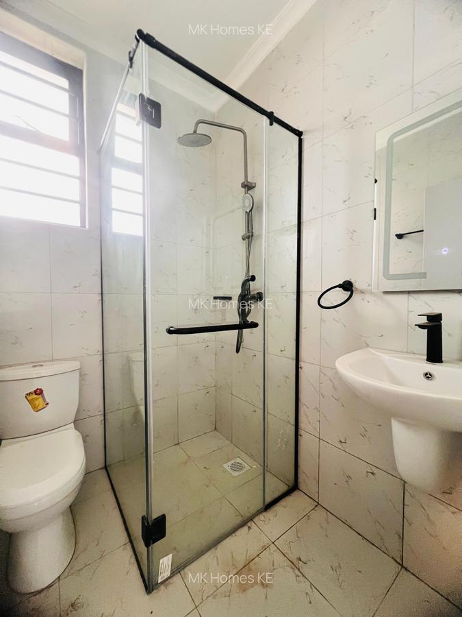 4 Bed House with En Suite at Membley - 11