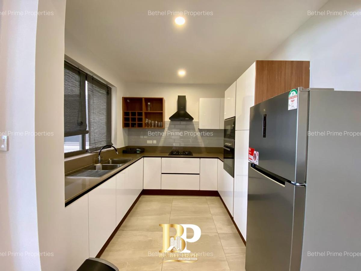 Furnished 2 Bed Apartment with En Suite in Rhapta Road - 8