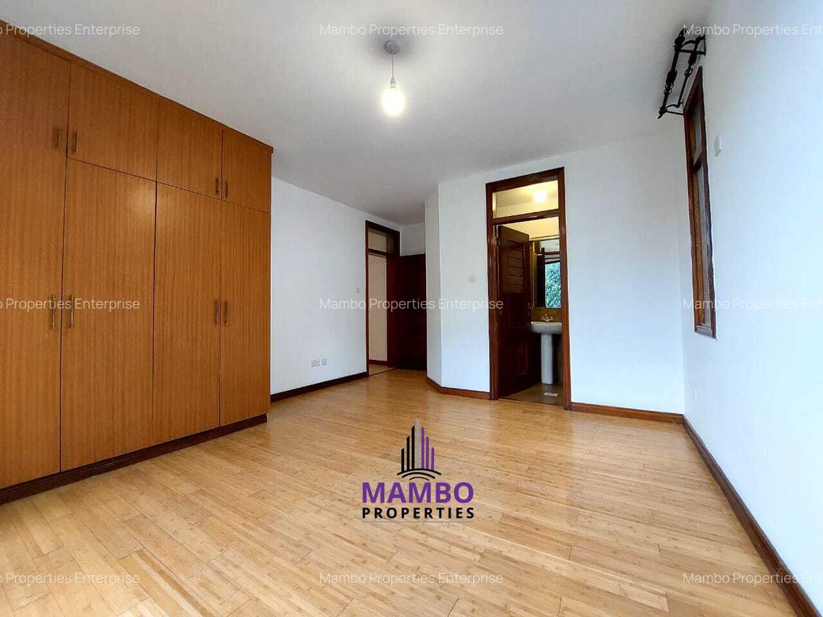 3 Bed Apartment with En Suite at Riverside Drive - 8