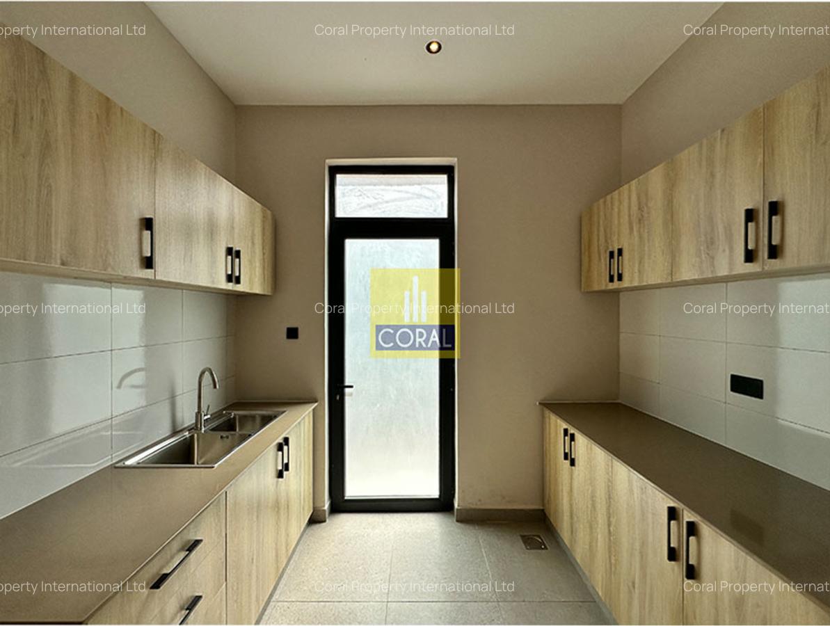 4 Bed Villa with Swimming Pool in Loresho - 9