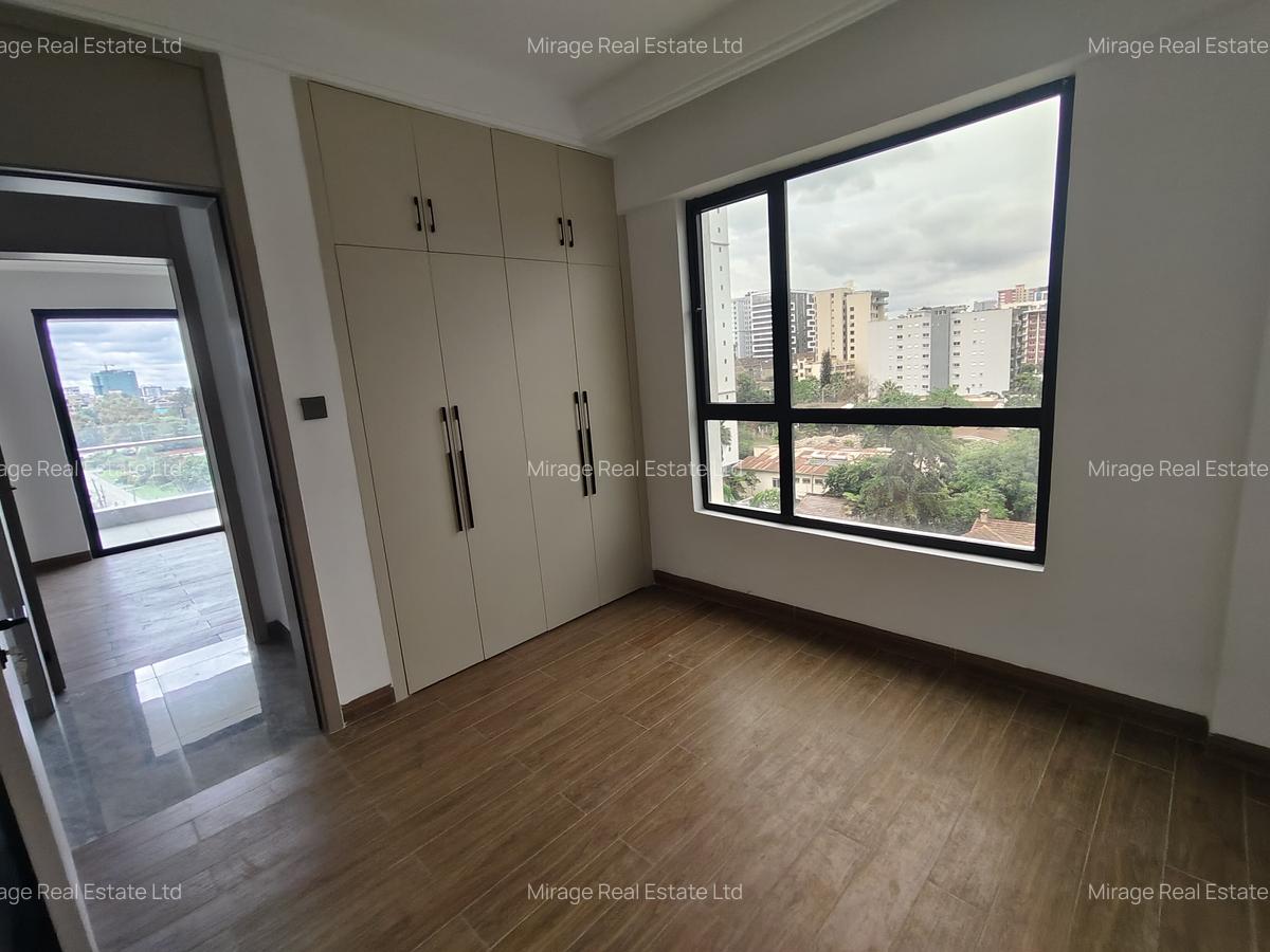 2 Bed Apartment with Swimming Pool in Kilimani - 13