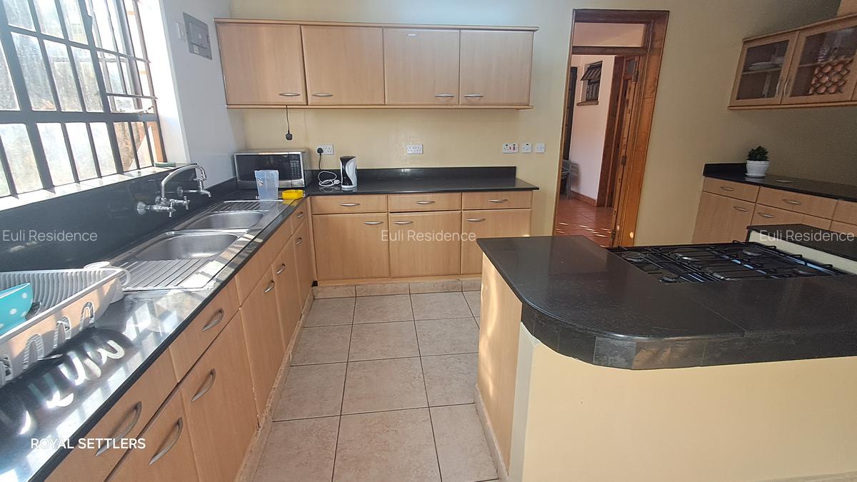 Furnished 3 Bed Apartment with En Suite at Brookside Gardens - 4