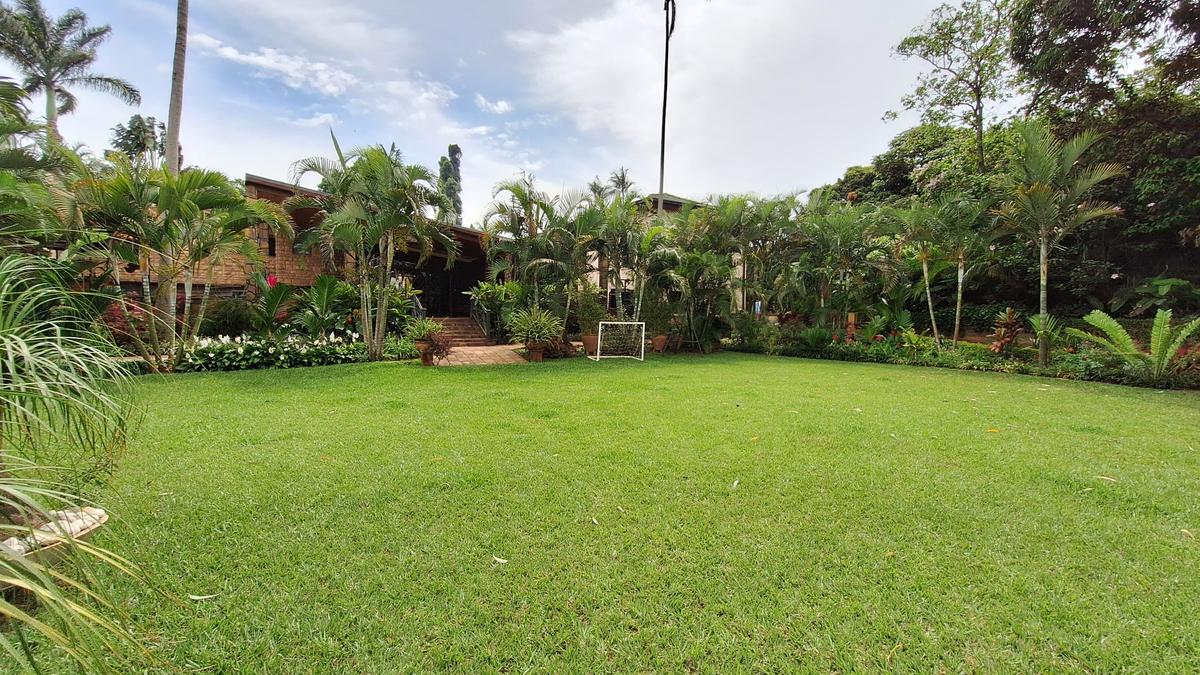 5 Bed Townhouse with En Suite at Old Kitisuru. - 3