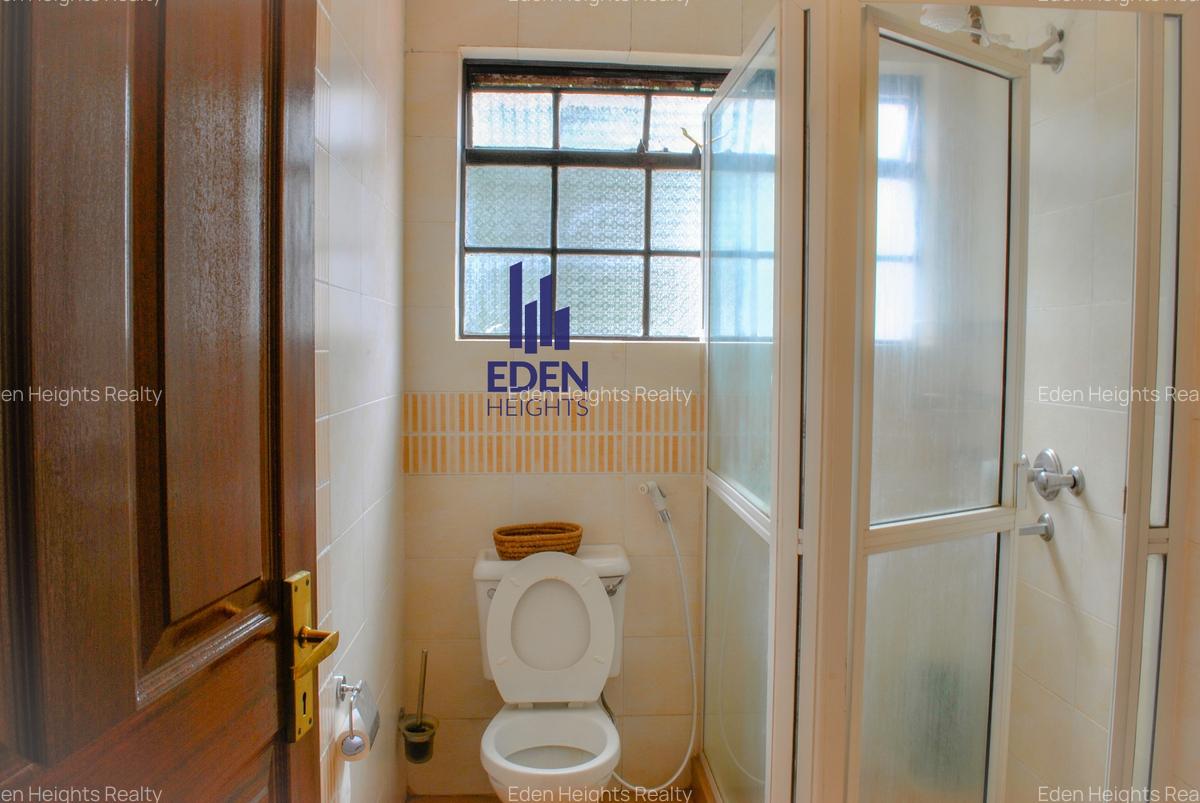 3 Bed Apartment with En Suite in Valley Arcade - 7