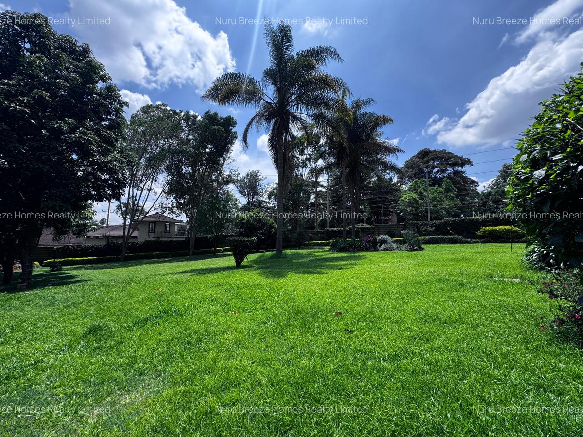 5 Bed Townhouse with En Suite in Runda - 18