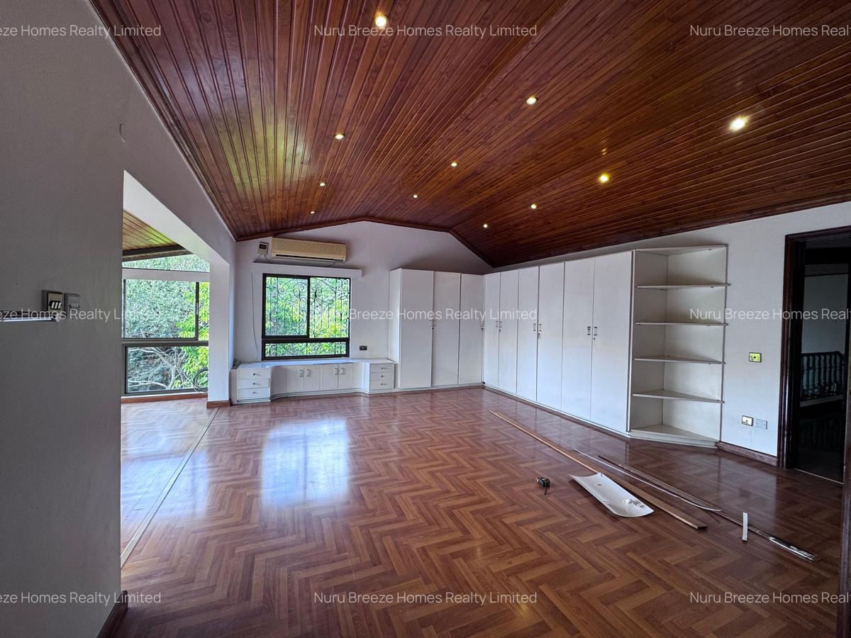 5 Bed House with En Suite in Gigiri - 6