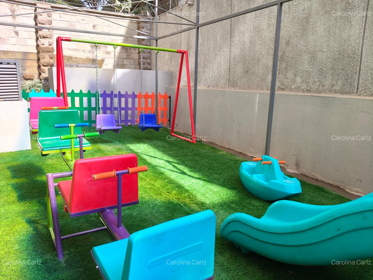 3 Bed Apartment with En Suite at Close To Yaya Centre - 3