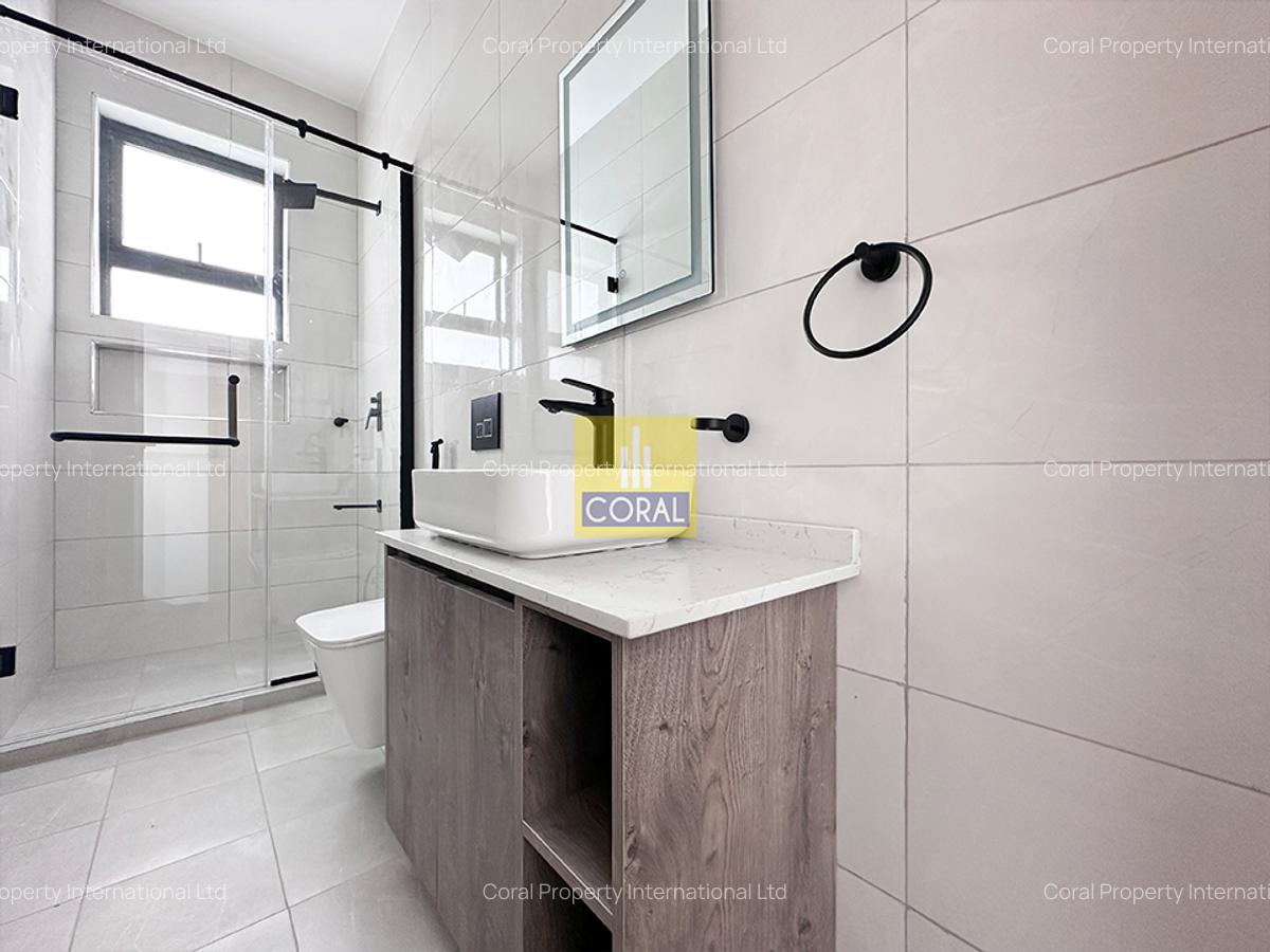 3 Bed Apartment in Brookside - 13