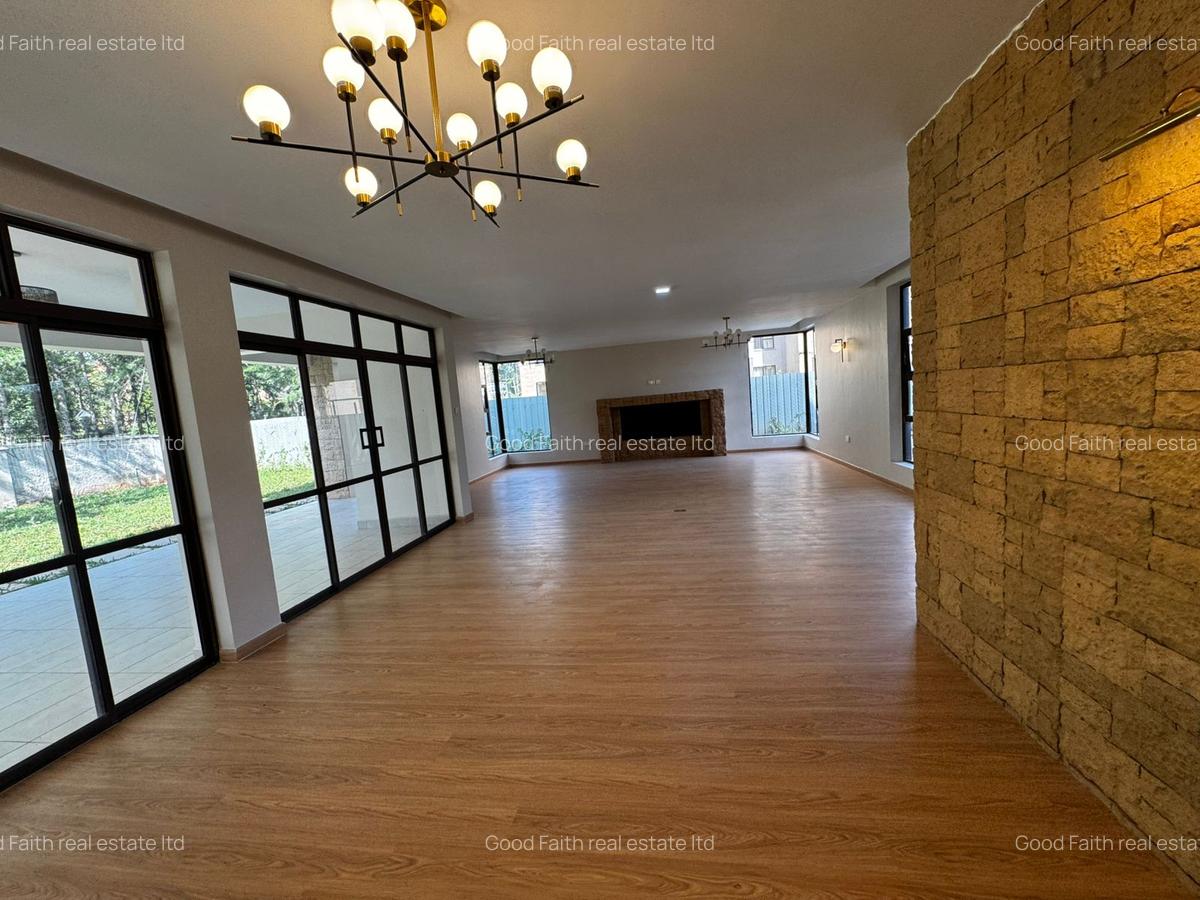 6 Bed Villa with En Suite in Karen - 3