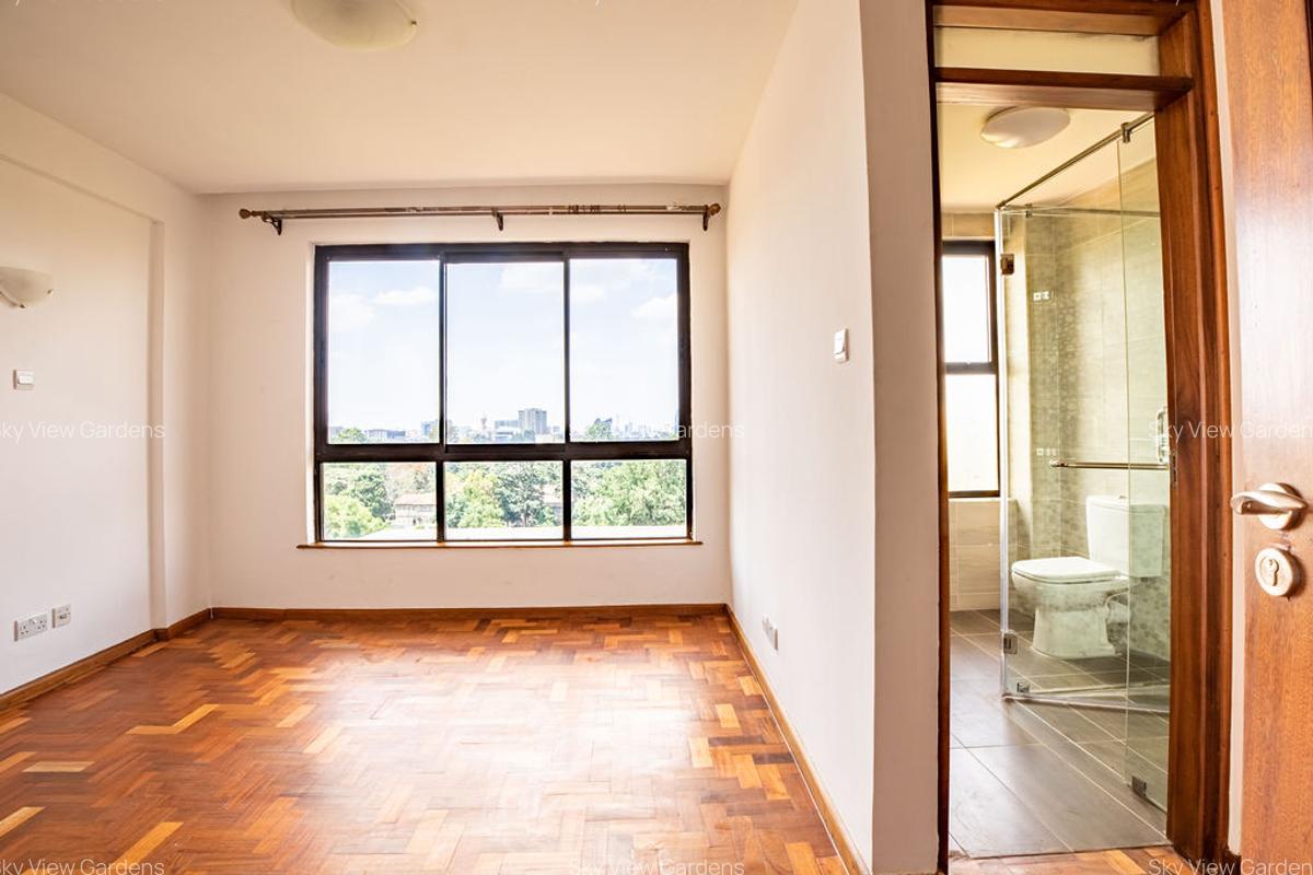 5 Bed Apartment with En Suite at Church Road - 9