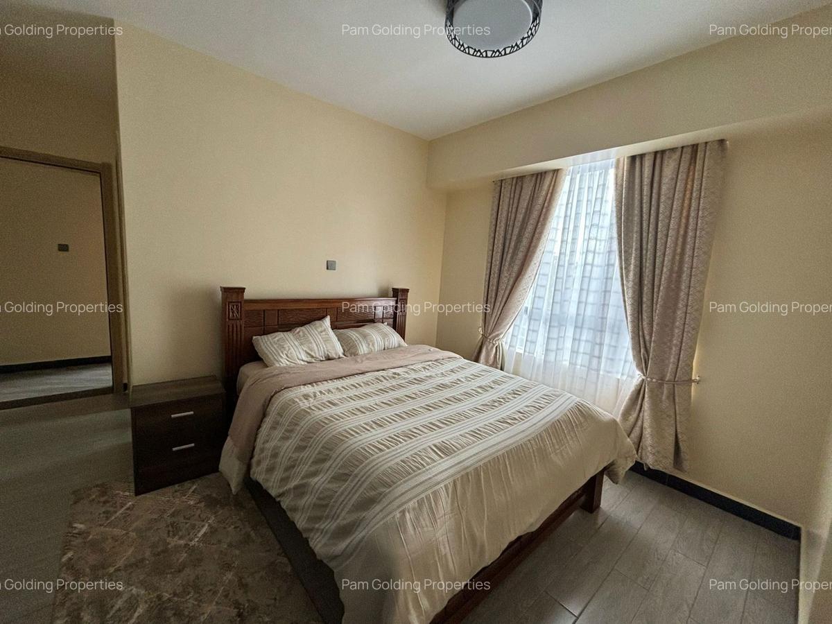 Serviced 3 Bed Apartment with En Suite at Wood Avenue - 8