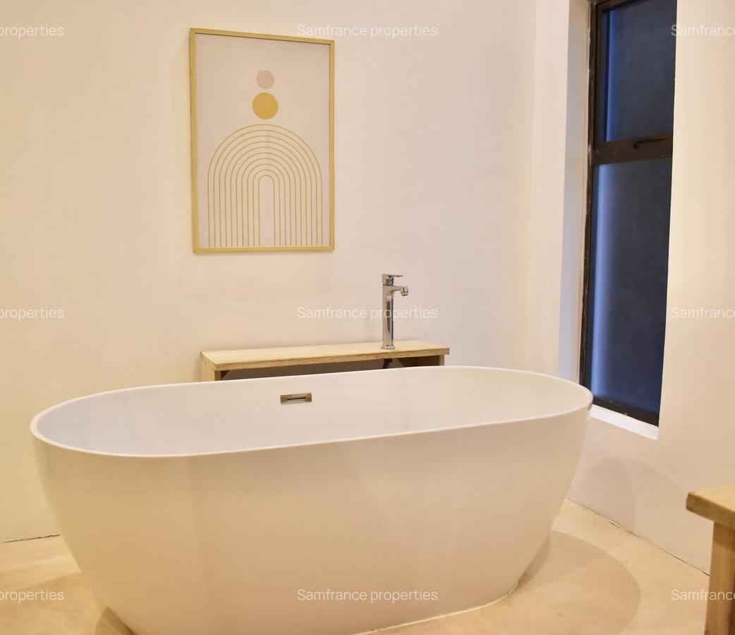 2 Bed Villa with En Suite at Watamu - 8