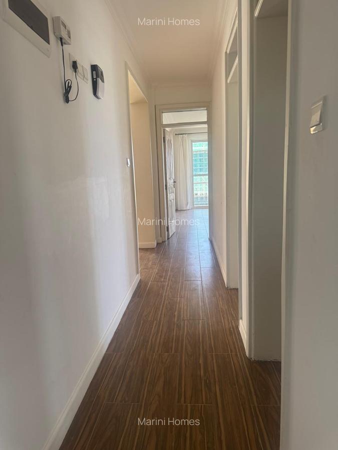 3 Bed Apartment with En Suite in Riverside - 18