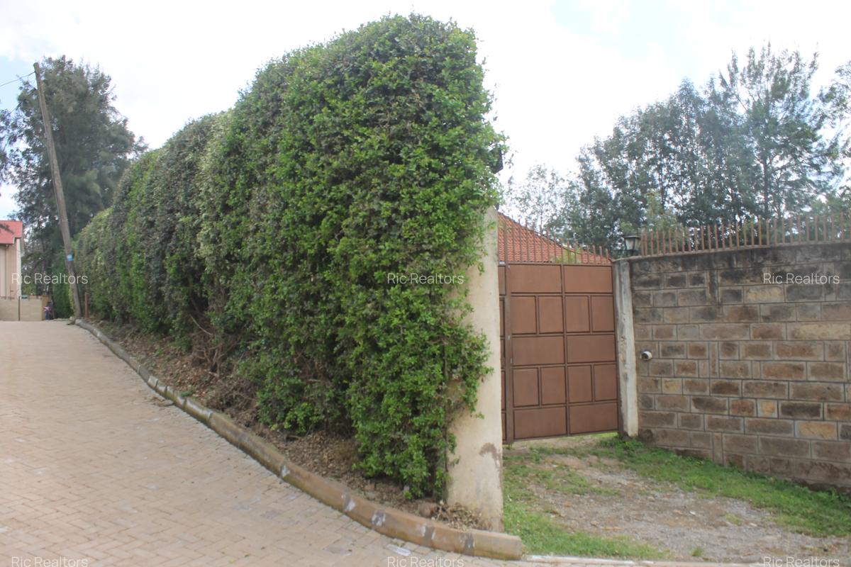 3 Bed House with En Suite at Oloolua (46) - 12