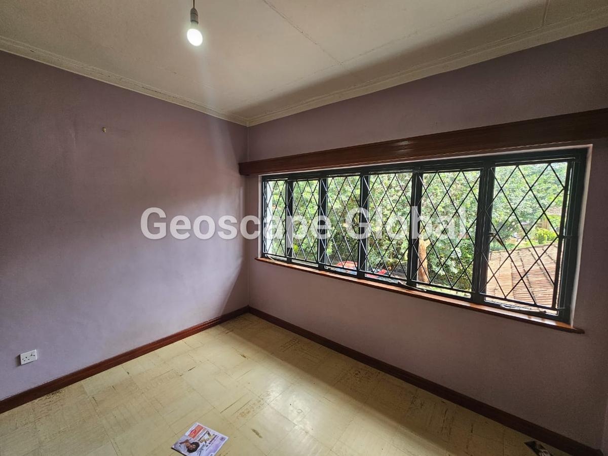 4 Bed House with En Suite in Kitisuru - 17