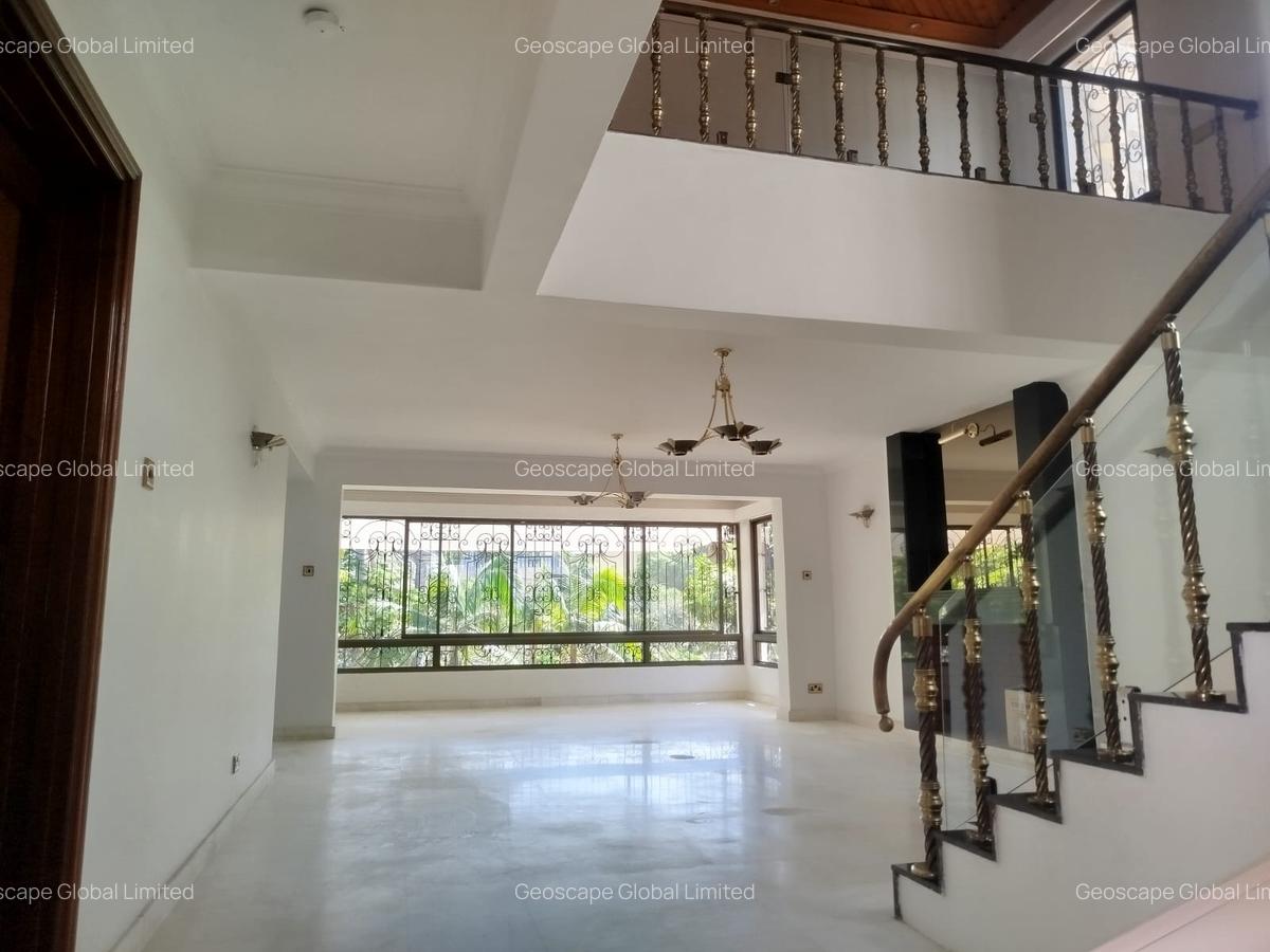 6 Bed House with En Suite in Gigiri - 13