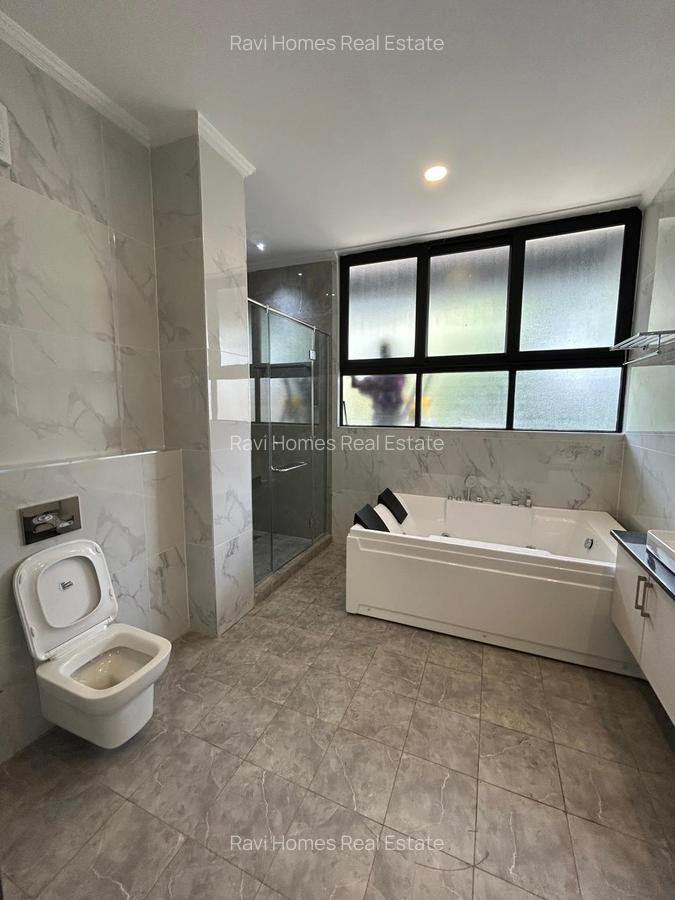 4 Bed Apartment with En Suite at Spring Valley - 7