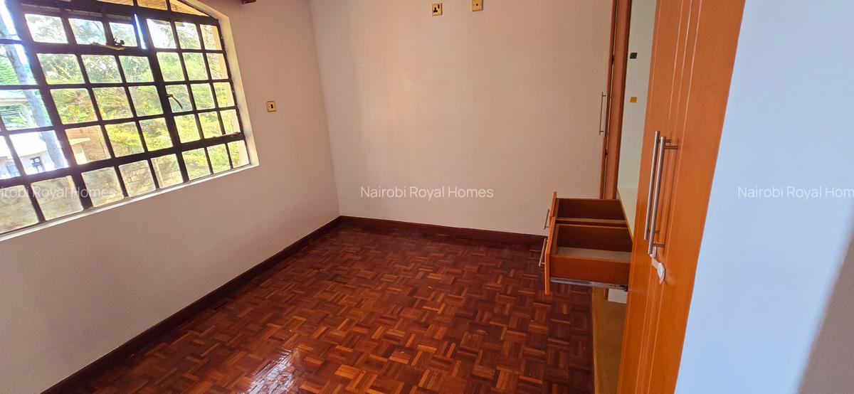 5 Bed House with En Suite at Runda Road - 19