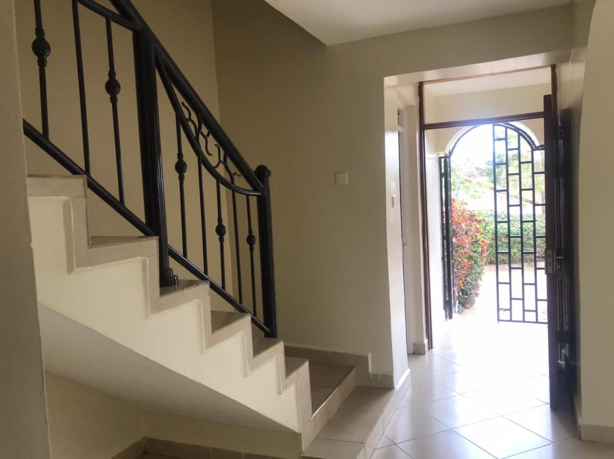 3 Bed House with En Suite at Mombasa Road - 12