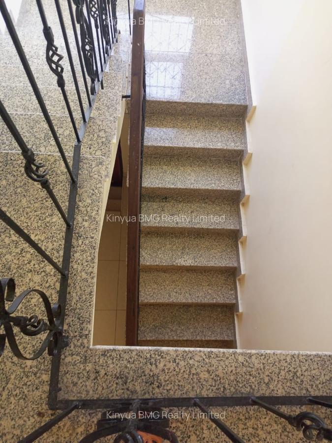 4 Bed Villa with En Suite in Nyali Area - 3