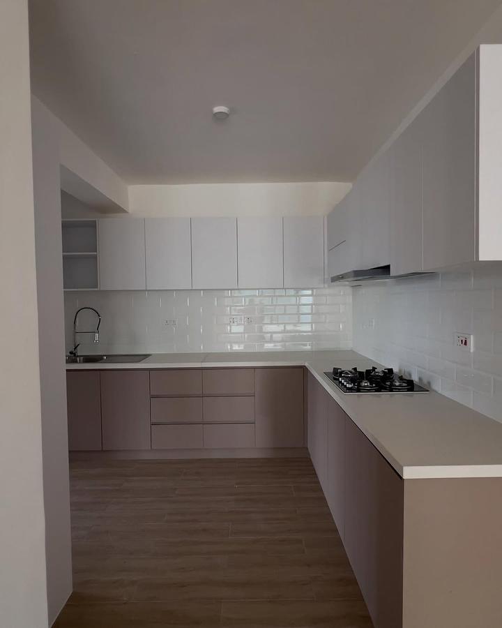 3 Bed Apartment with En Suite at Othaya Road - 9