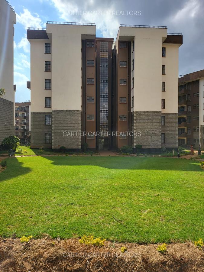 3 Bed Apartment with En Suite in Komarock - 2