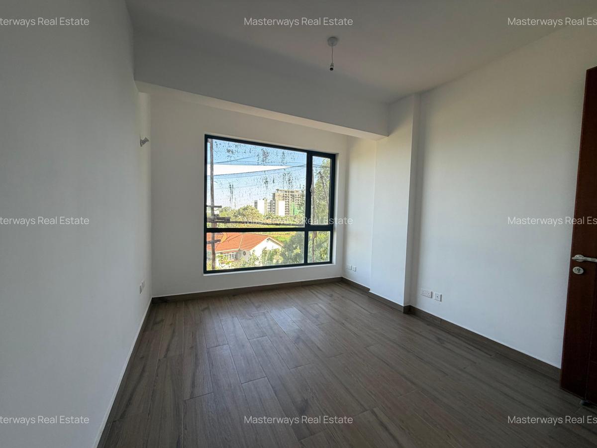 2 Bed Apartment with En Suite at Kirawa Road - 7