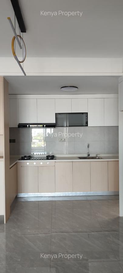 3 Bed Apartment with En Suite at Riverside Drive - 8
