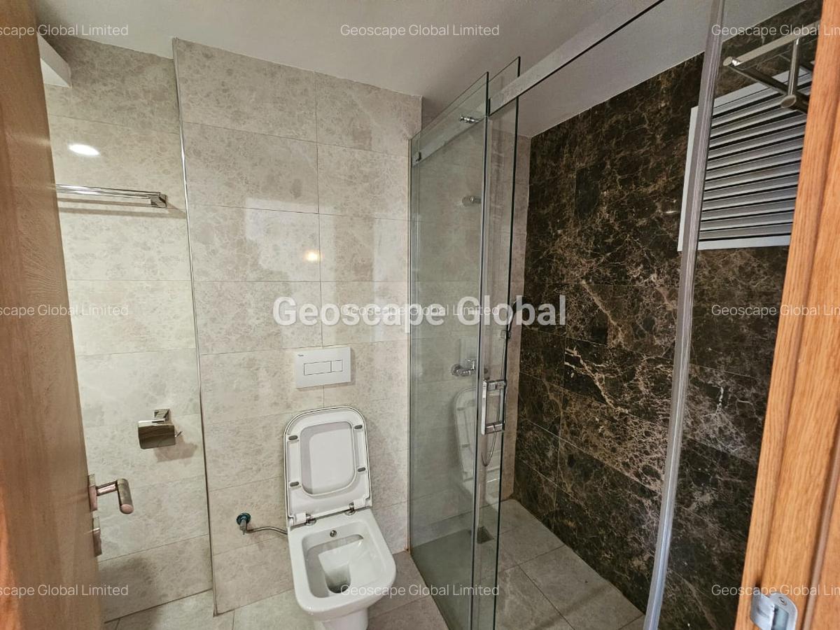 3 Bed Apartment with En Suite in Kileleshwa - 4