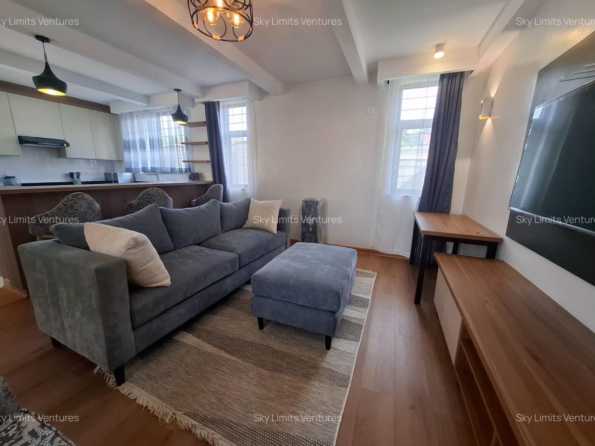 2 Bed Townhouse with En Suite in Ridgeways - 14