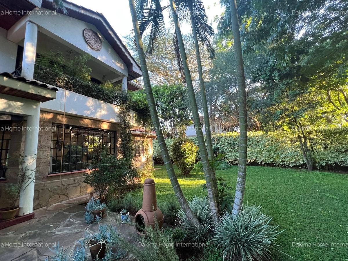 5 Bed Townhouse with En Suite in Runda - 12