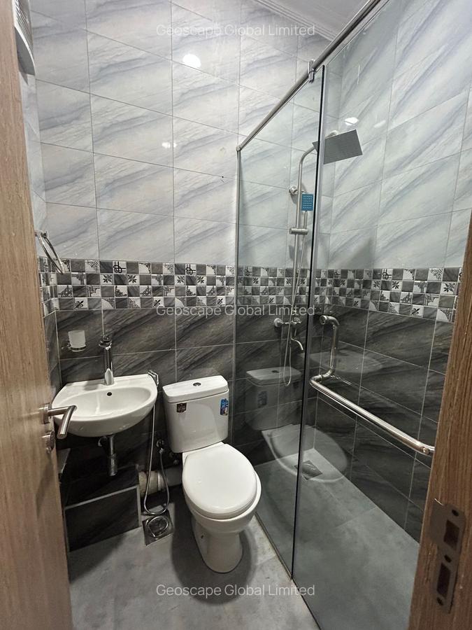 4 Bed Apartment with En Suite in Spring Valley - 16