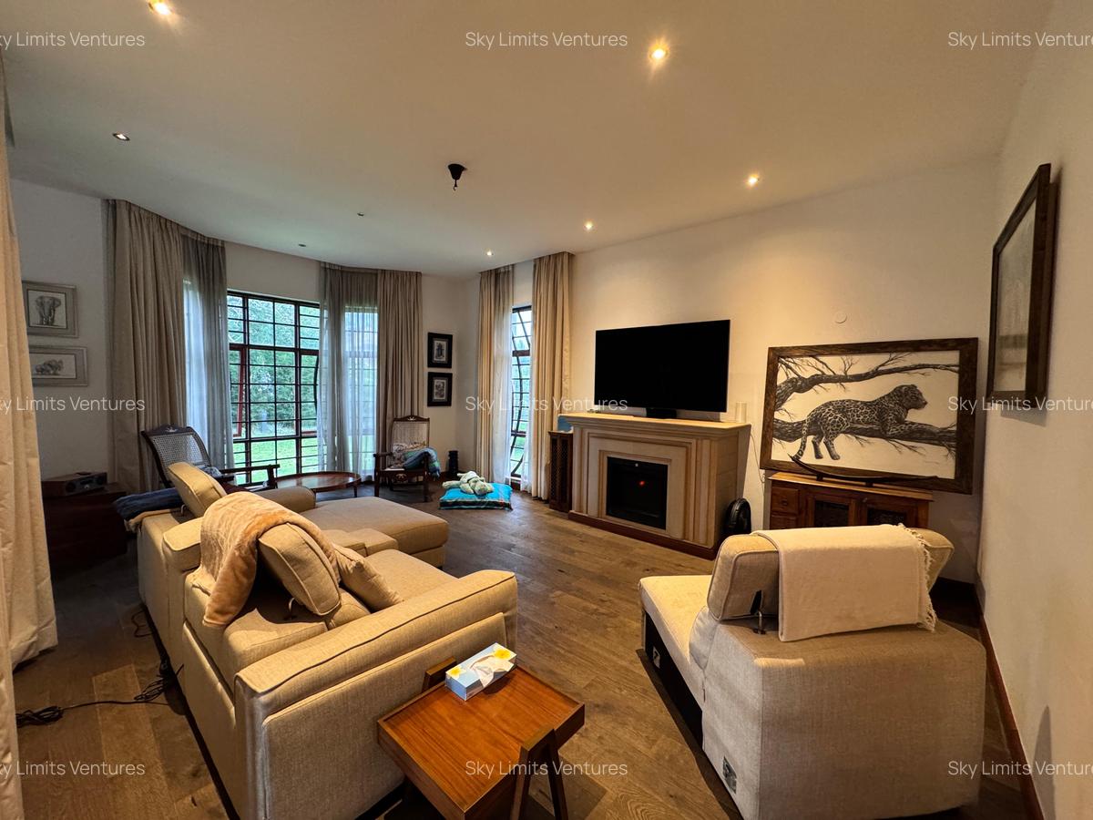 5 Bed Villa with En Suite at Runda - 4