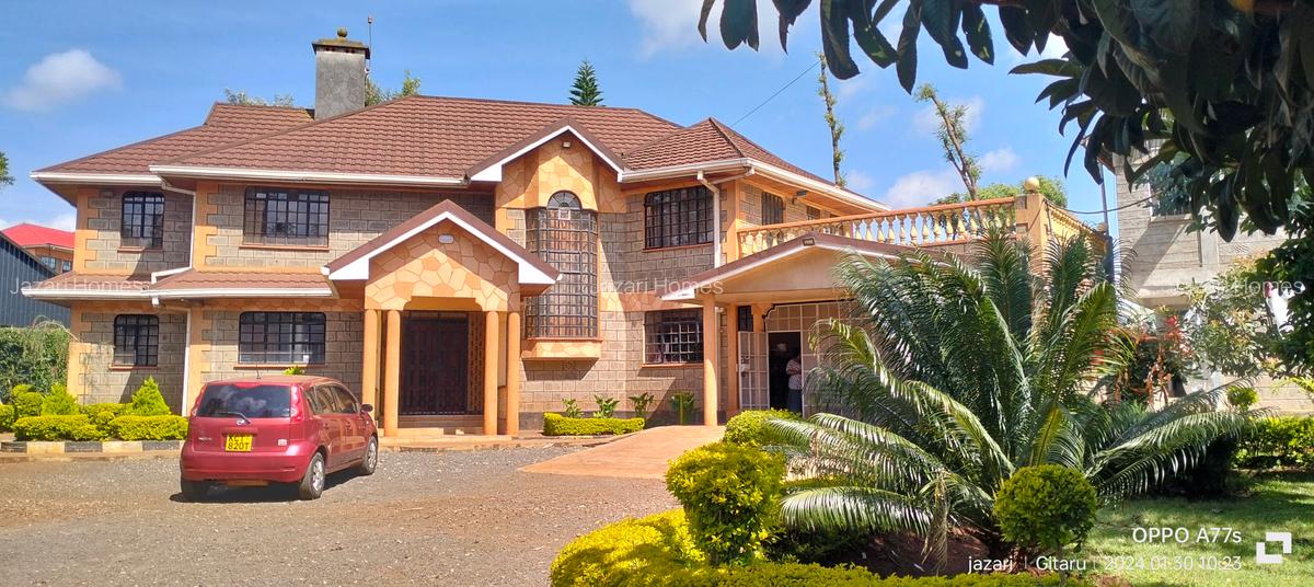 5 Bed Townhouse with En Suite at Karen Plains - 2