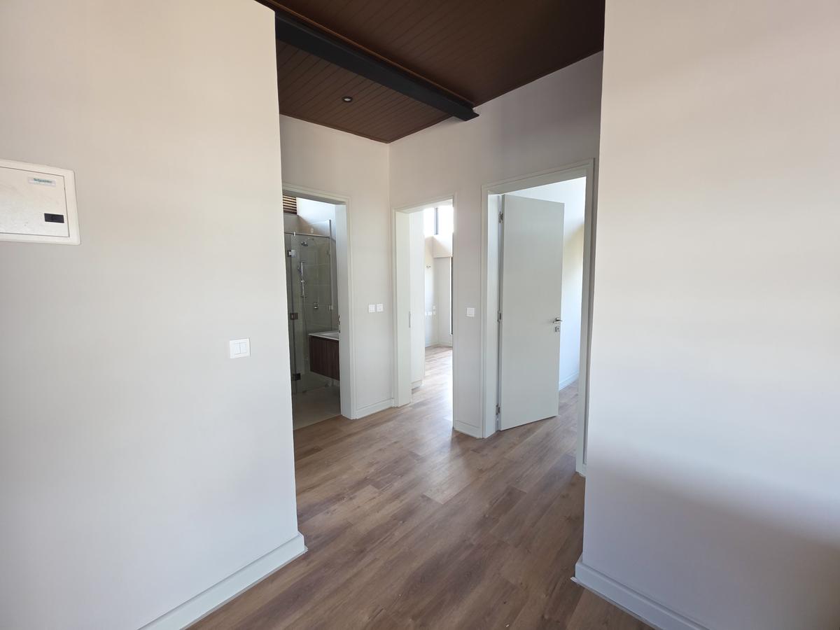 4 Bed Townhouse with Swimming Pool in Runda - 6