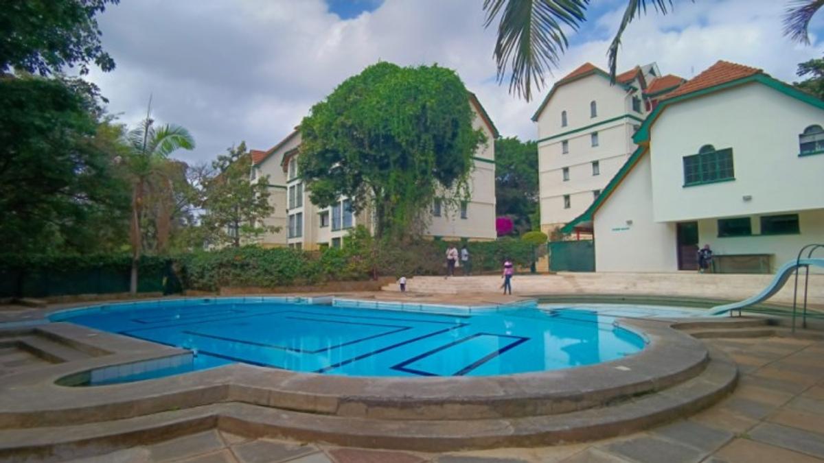 1 Bed Apartment with En Suite at Milimani - 2