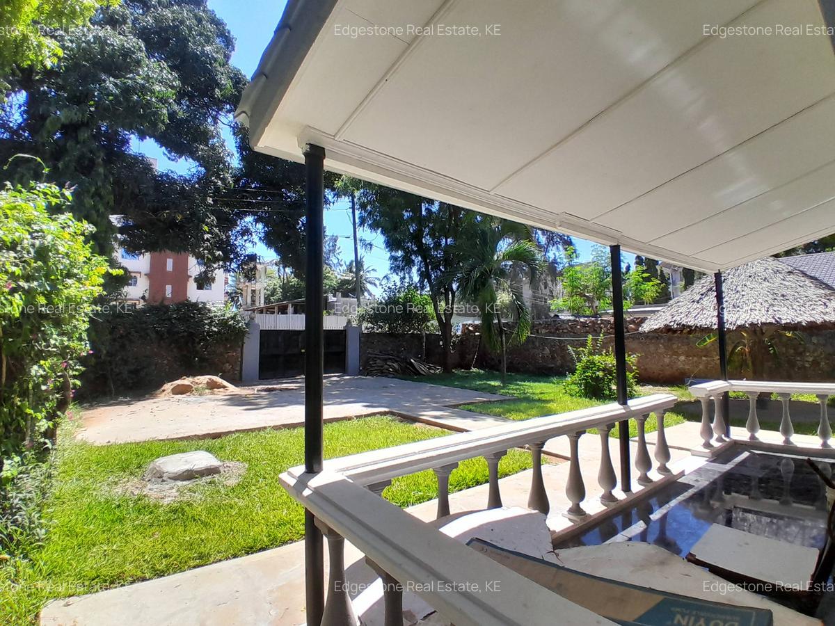 4 Bed Villa with En Suite in Mtwapa - 5