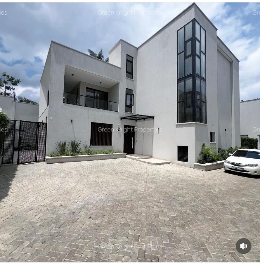 5 Bed House with En Suite in Lavington - 7