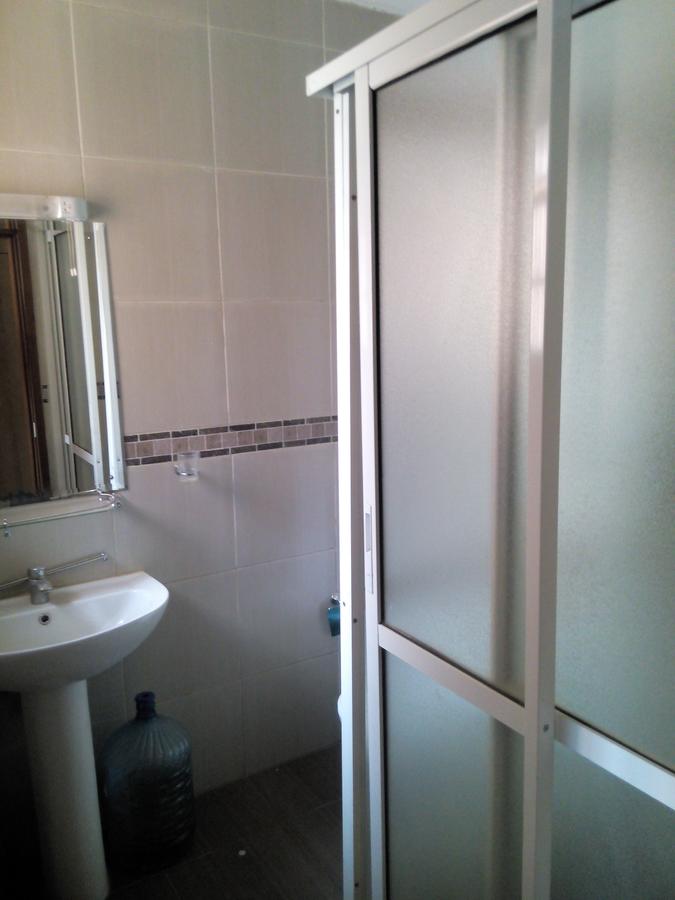 2 Bed Apartment with En Suite at Riverside Drive - 5